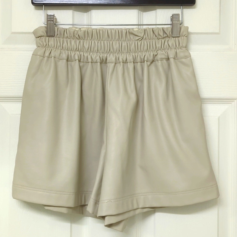 Generation Love vegan shorts, small